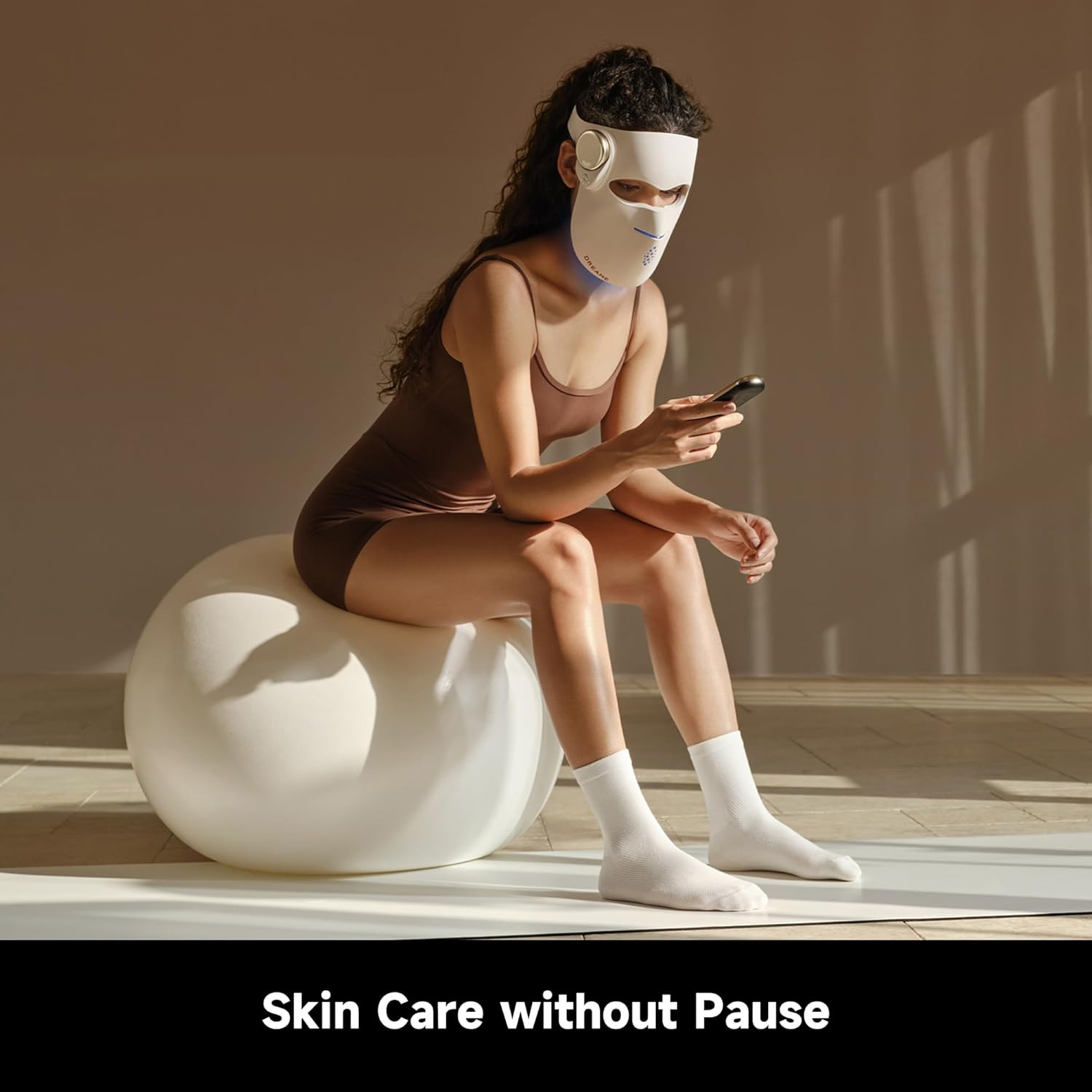 DREAME Chrona Photon Anti-Aging Skincare Mask | 4+1 Synergistic Lights |10min Session | 3D Ergonomic Fit | Hands-Free Use | Lightweight | Portability | Firming Skin | Clinically Proven